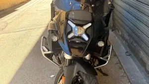 Bmw R 1300 GS Triple Black (2023 - 26) 