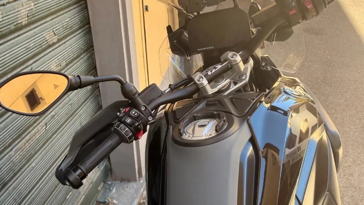 Bmw R 1300 GS Triple Black (2023 - 26)  (6)