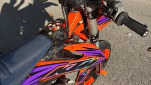 KTM 450 SX-F (2022)  (3)