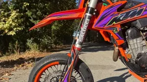 KTM 450 SX-F (2022)  (4)