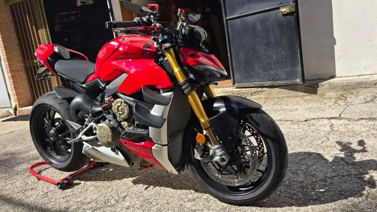 Ducati Streetfighter V4 S (2023 - 24)  (5)