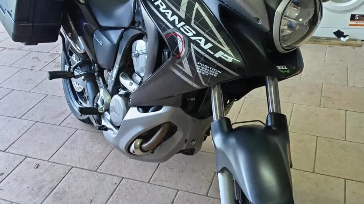 Honda Transalp XL 700 V (2007 - 13)  (2)