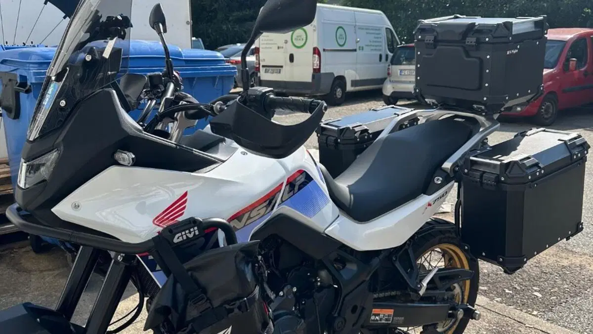 Honda Transalp XL750 (2025)  (5)