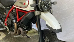 Ducati Scrambler 800 Desert Sled (2017 - 20)  (4)