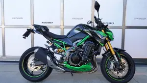 Kawasaki Z 900 SE (2022 - 24)  (2)