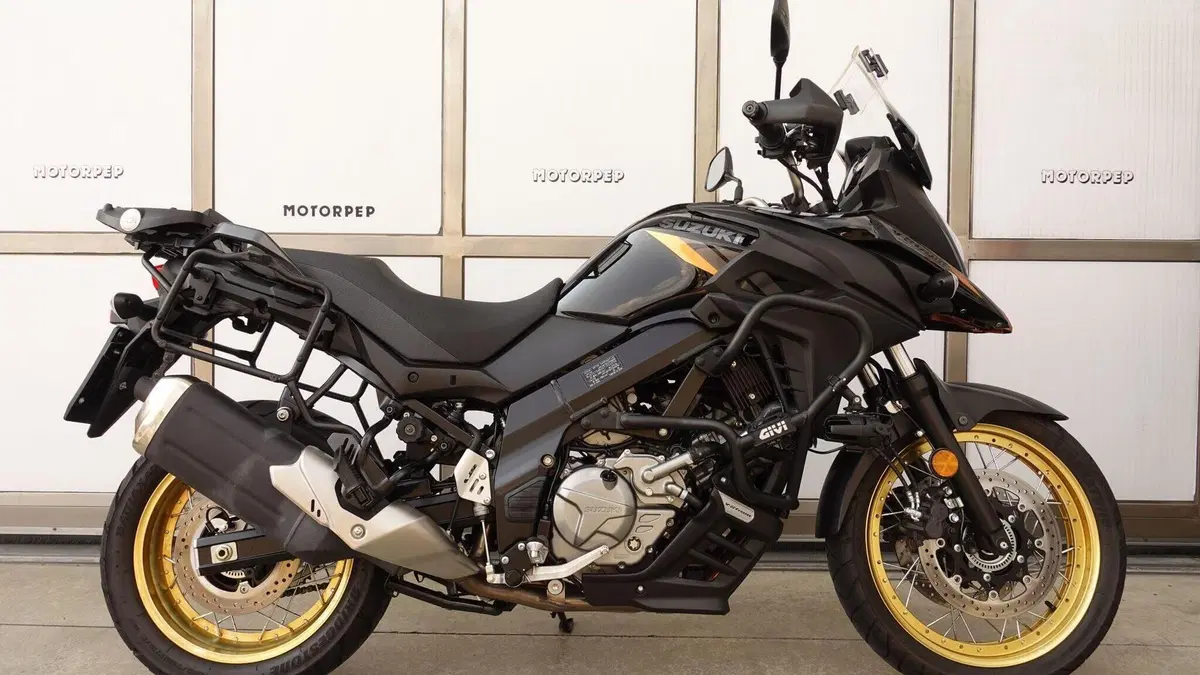 Suzuki V-Strom 650XT (2021 - 25)  (2)