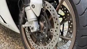 Honda VFR 800 F (2014 - 16)  (16)