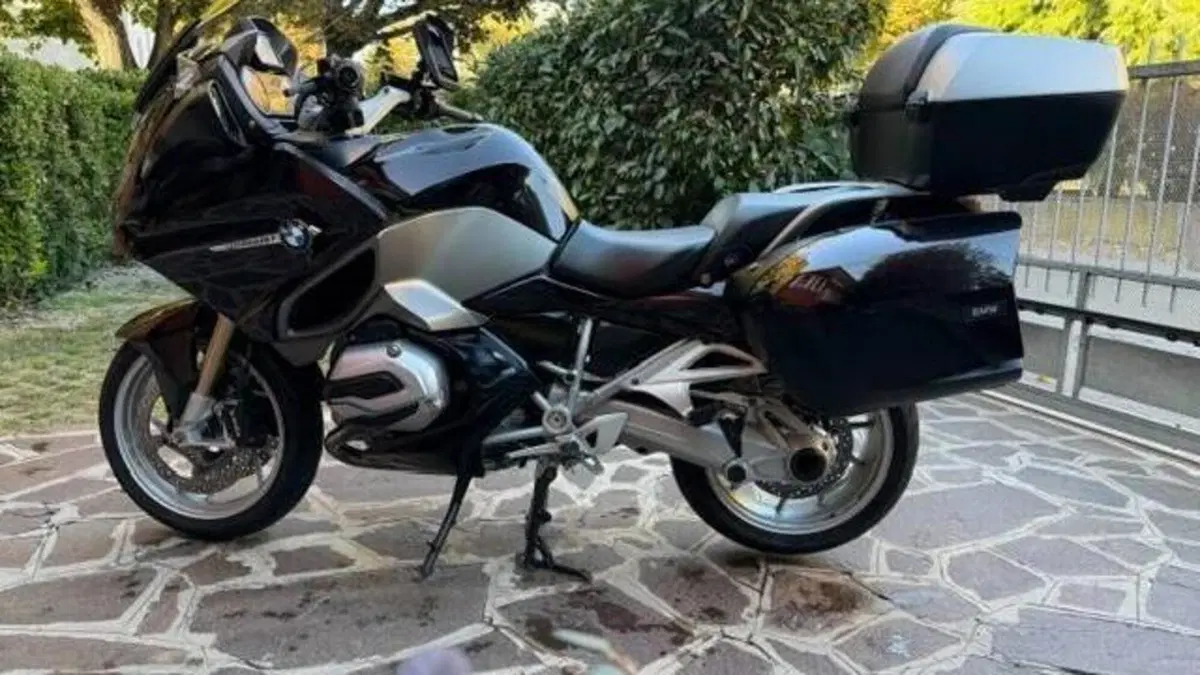 Bmw R 1200 RT (2014 - 16)  (2)