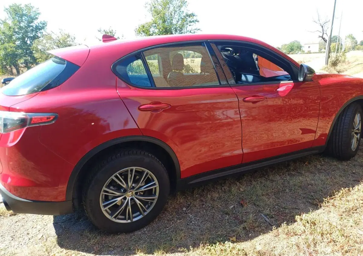 Alfa Romeo Stelvio Stelvio 2.2 Turbodiesel 160 CV AT8 RWD Ti (4)