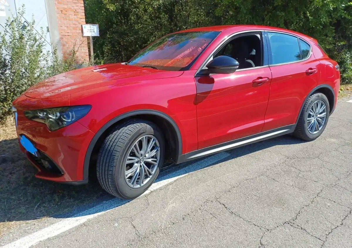 Alfa Romeo Stelvio Stelvio 2.2 Turbodiesel 160 CV AT8 RWD Ti