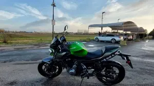 Kawasaki Z 650 (2017 - 19)  (2)
