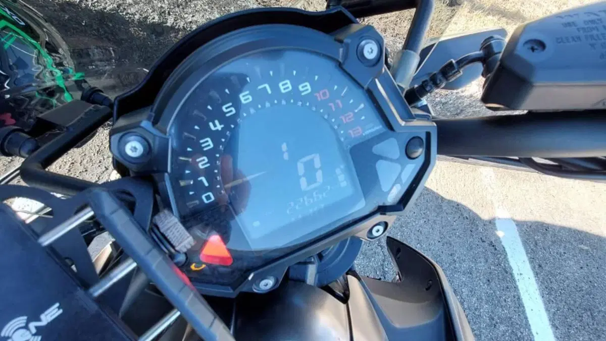 Kawasaki Z 650 (2017 - 19)  (3)