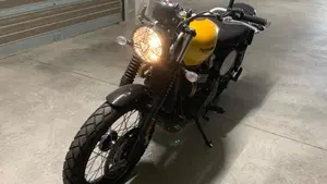 Triumph Scrambler 900 (2023 - 25)  (2)