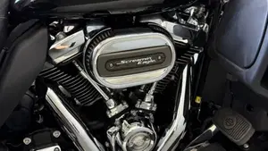 Harley-Davidson Tri Glide Ultra (2021 - 26)  (2)