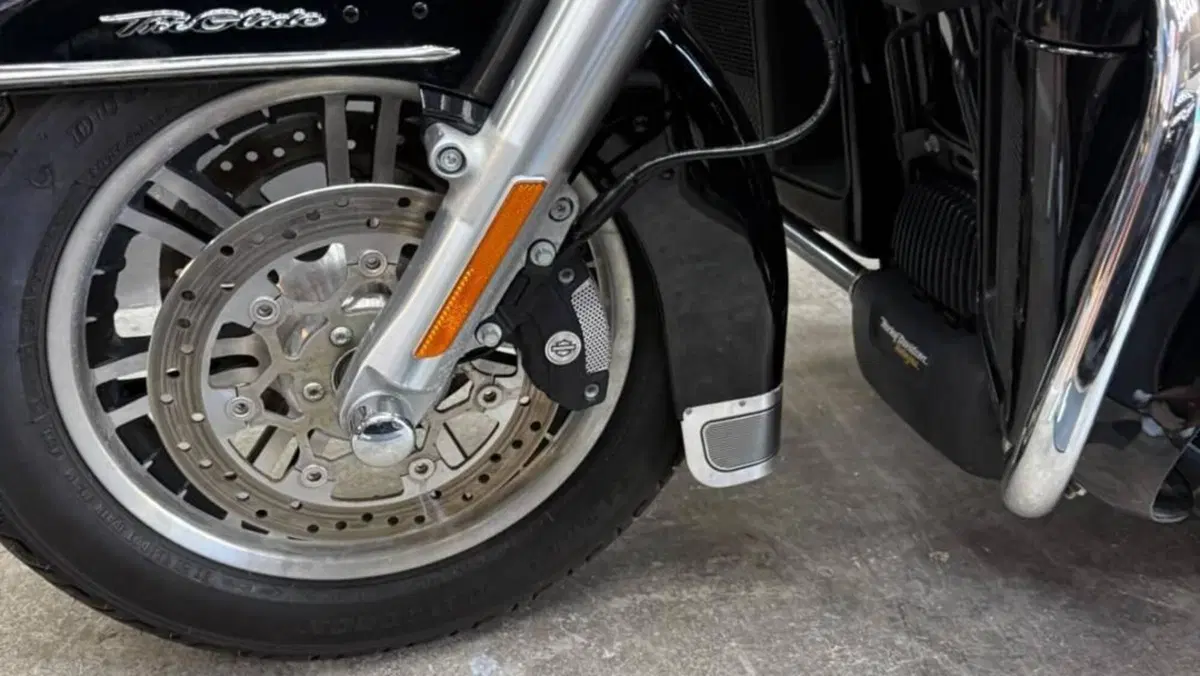 Harley-Davidson Tri Glide Ultra (2021 - 26)  (8)