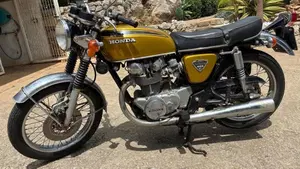 Honda   (2)