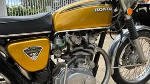 Honda   (4)
