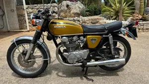 Honda   (8)