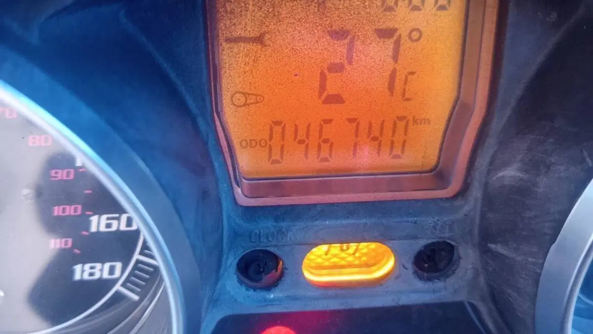 Piaggio MP3 400 i.e. (2010 - 11)  (7)