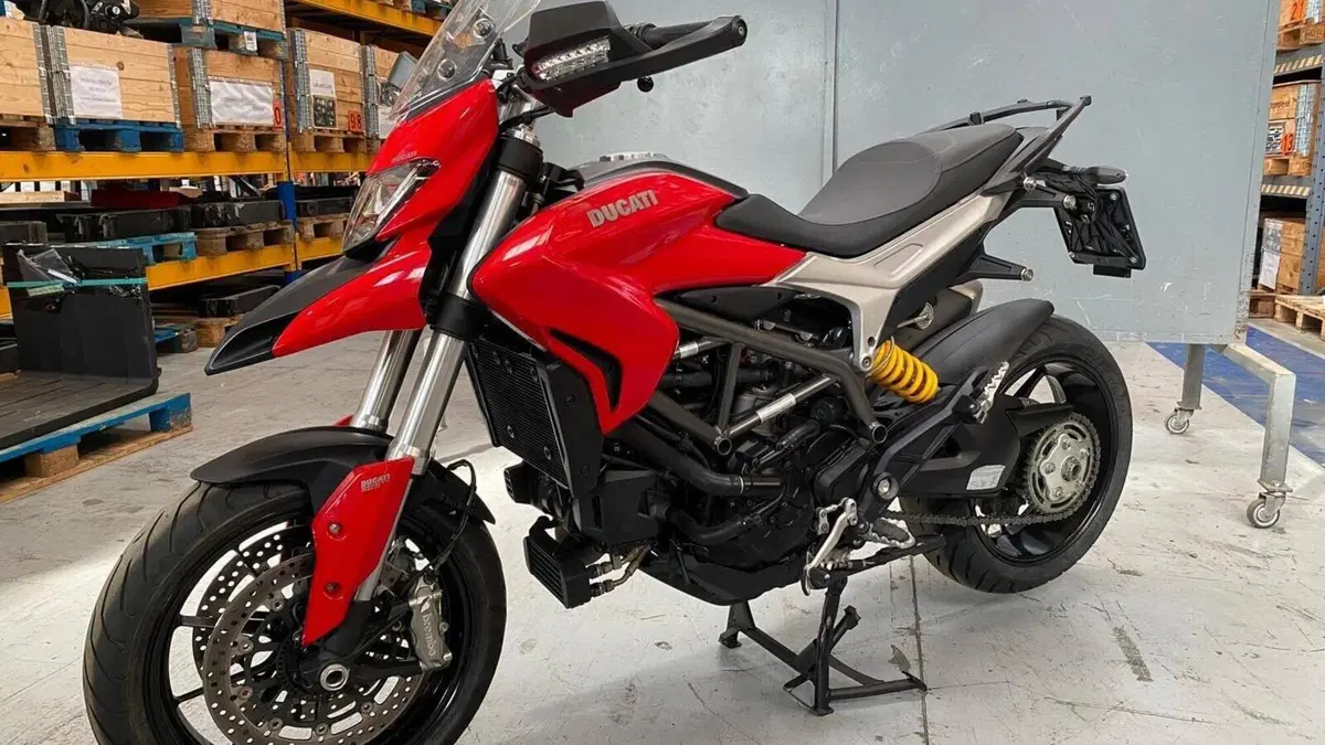 Ducati Hyperstrada 939 (2016 - 18)  (7)