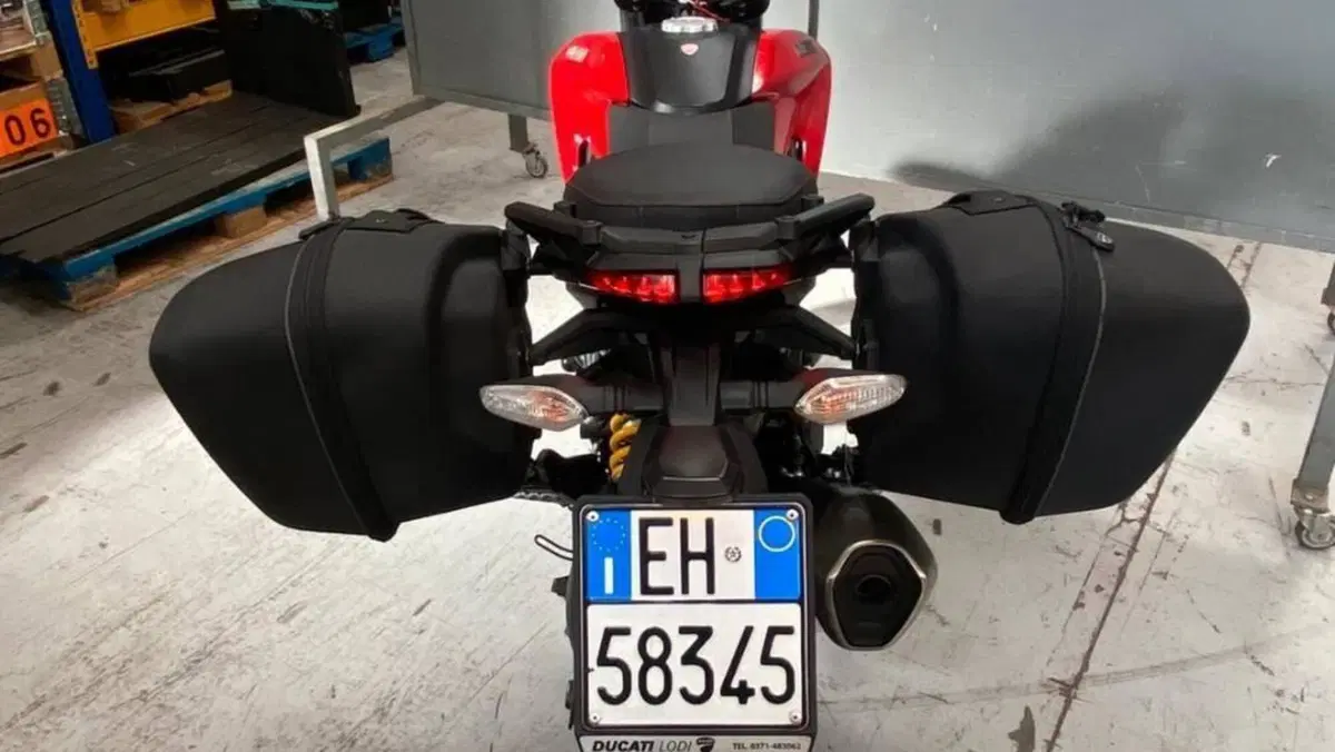 Ducati Hyperstrada 939 (2016 - 18)  (9)