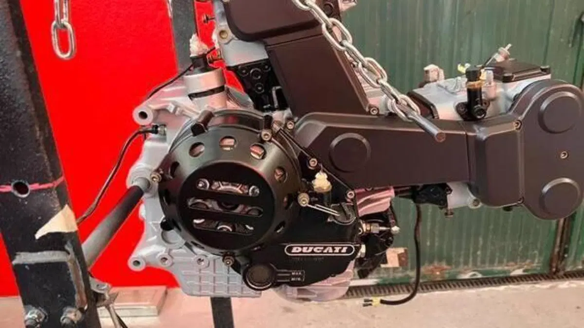 Ducati 888 Biposto (1992 - 94)  (3)