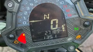 Kawasaki Z 900 (2017 - 18)  (8)