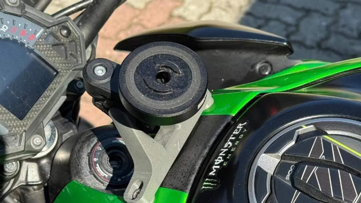 Kawasaki Z 900 (2017 - 18)  (9)
