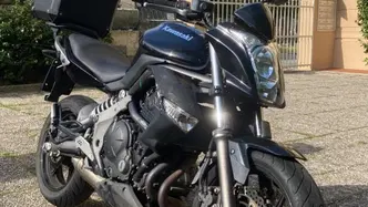 Kawasaki ER-6N (2006 - 09) usata