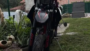 Swm RS 125 R (2021 - 23)  (2)