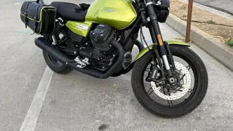 Moto Guzzi V7 Sport (2025 - 26) usata