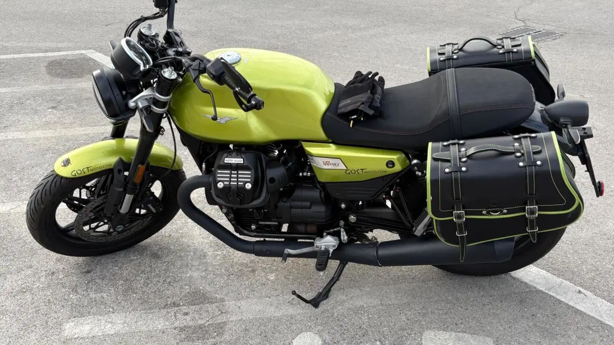 Moto Guzzi V7 Sport (2025 - 26)  (4)