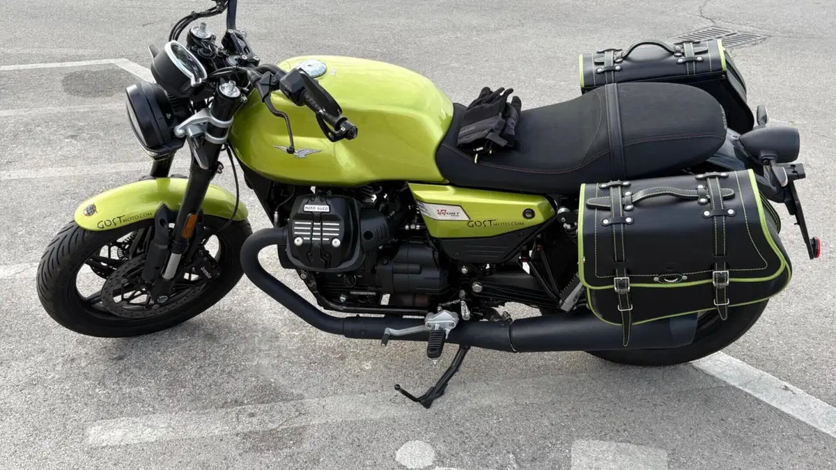 Moto Guzzi V7 Sport (2025 - 26)  (5)
