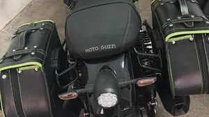 Moto Guzzi V7 Sport (2025 - 26)  (7)