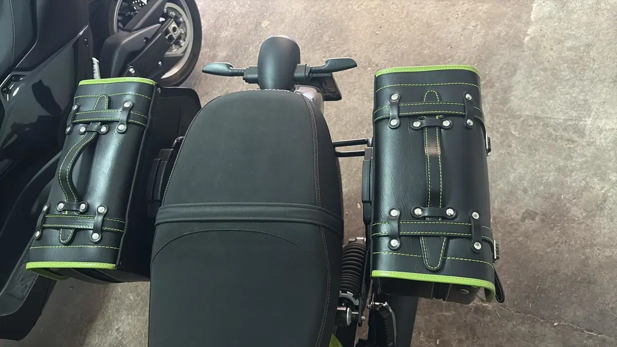 Moto Guzzi V7 Sport (2025 - 26)  (8)
