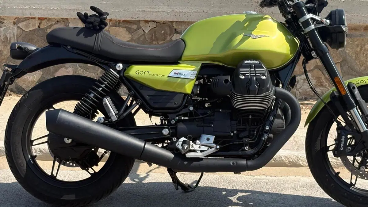 Moto Guzzi V7 Sport (2025 - 26)  (9)