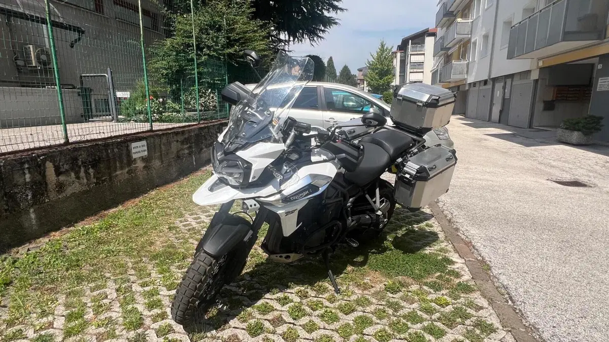Triumph Tiger 1200 XCa (2018 - 20)  (2)