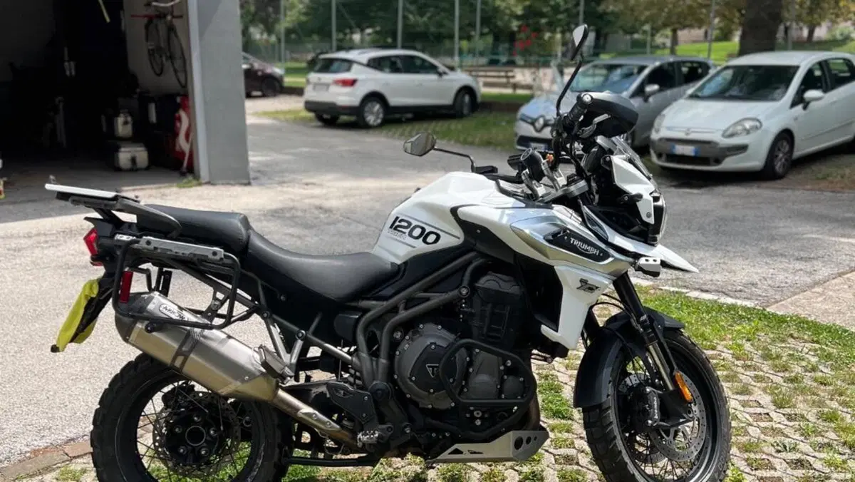 Triumph Tiger 1200 XCa (2018 - 20)  (14)