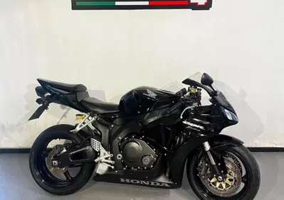Honda CBR 1000 RR Fireblade (2006 - 07) - Annuncio 10121449