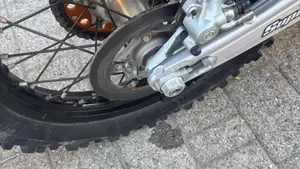 KTM 300 EXC Champion Edition (2025)  (6)