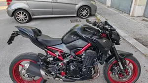 Kawasaki Z 900 (2021 - 24) 