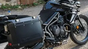 Triumph Tiger 800 XCx (2018 - 20)  (3)