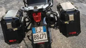 Triumph Tiger 800 XCx (2018 - 20)  (4)