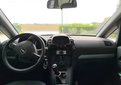 Opel Zafira 1.6 16V ecoM 150CV Turbo Cosmo (6)