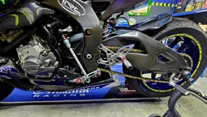 Yamaha YZF R1 (2015 - 16)  (5)
