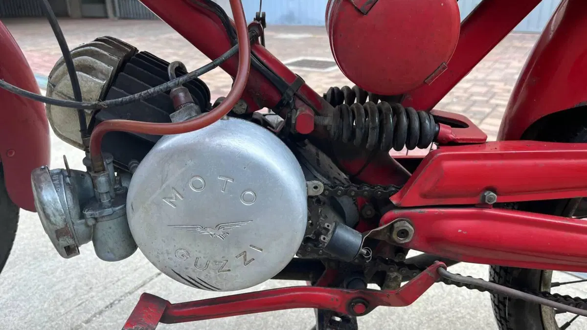 Moto Guzzi   (7)