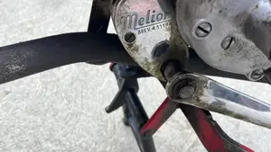 Moto Guzzi   (10)