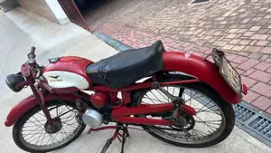 Moto Guzzi   (2)