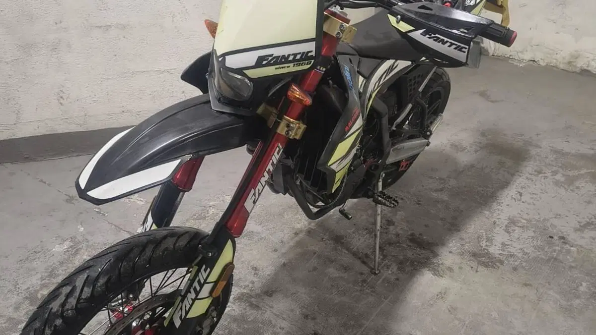 Fantic Motor Motard 125 Casa 4t (2019)  (4)
