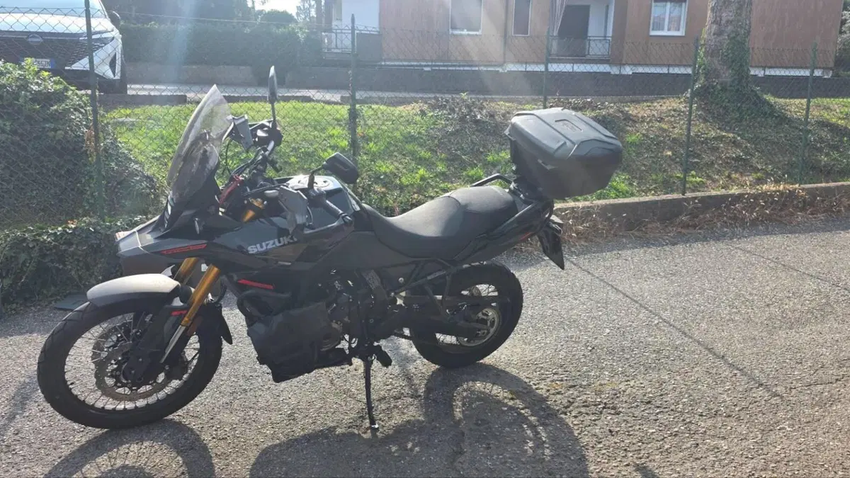 Suzuki V-Strom 800DE (2025 - 26)  (2)